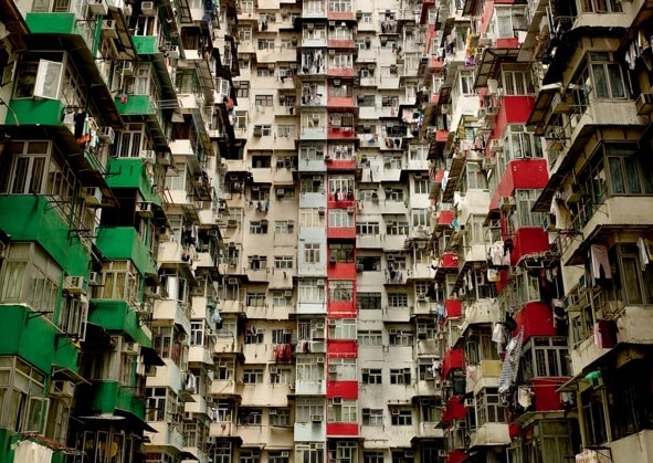 Χονγκ Κονγκ: Απελπιστική πυκνότητα δόμησης, ανυπαρξία οποιασδήποτε ιδιωτικότητας